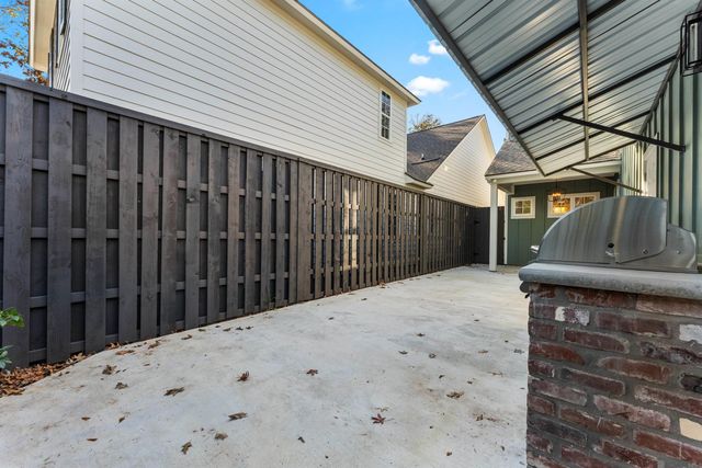 740 Acadia St, Baton Rouge, LA 70806