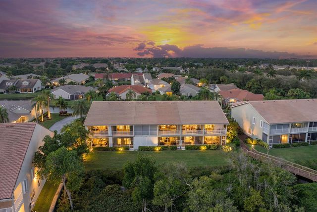 88 N Lakeshore Drive, Hypoluxo, FL 33462