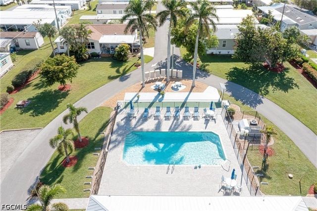 19 Garden DR, Fort Myers, FL 33908