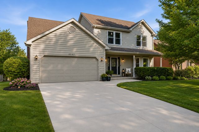 2541 Cheshire Drive, Aurora, IL 60504