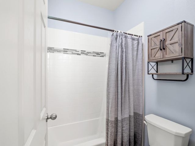 17465 Paula Road, Madera, CA 93636