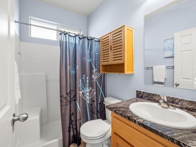 17465 Paula Road, Madera, CA 93636