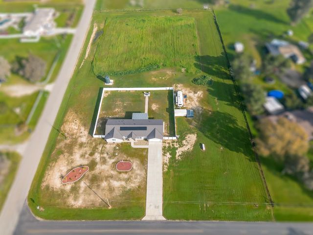 17465 Paula Road, Madera, CA 93636