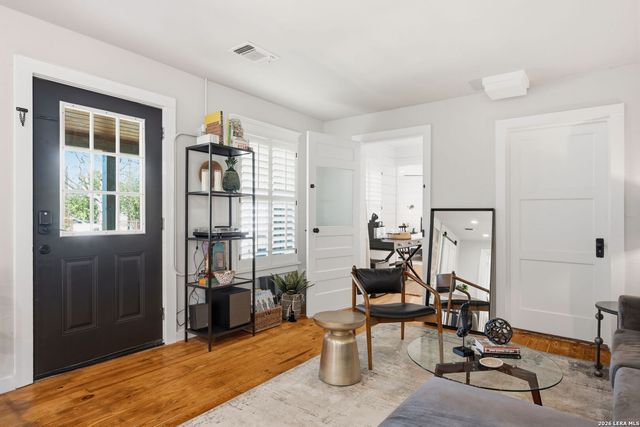 903 Front St., Comfort, TX 78013