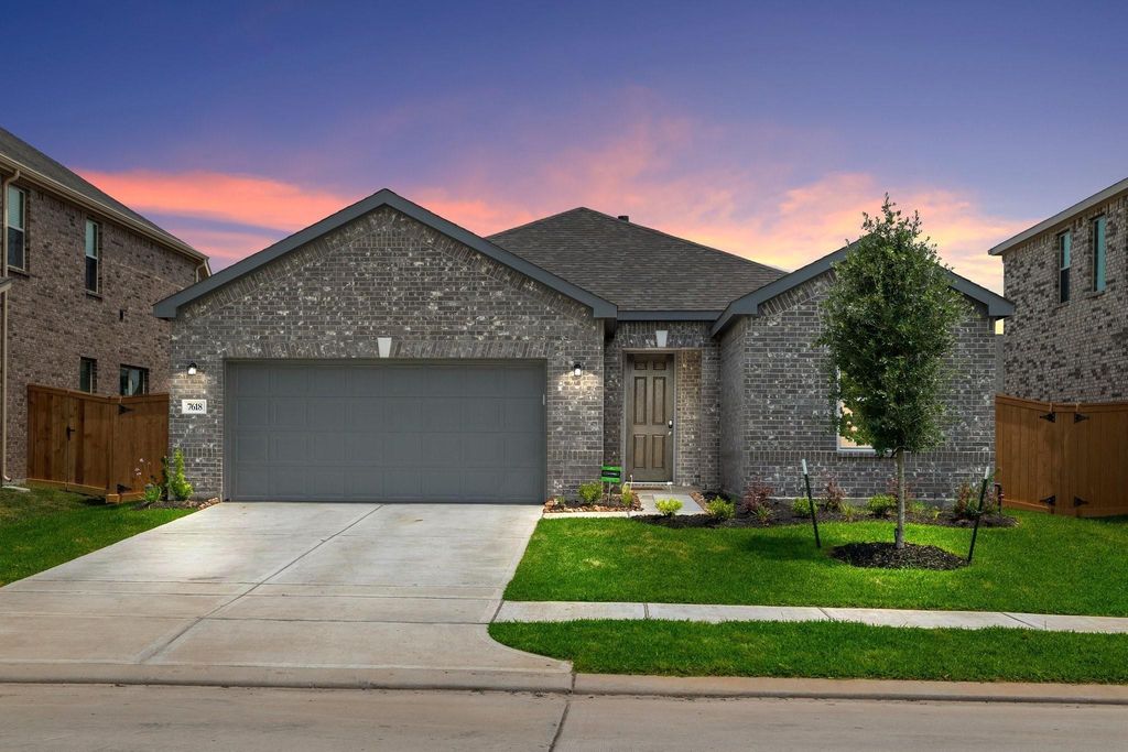 7618 Coral Key Drive, Cypress, TX 77433