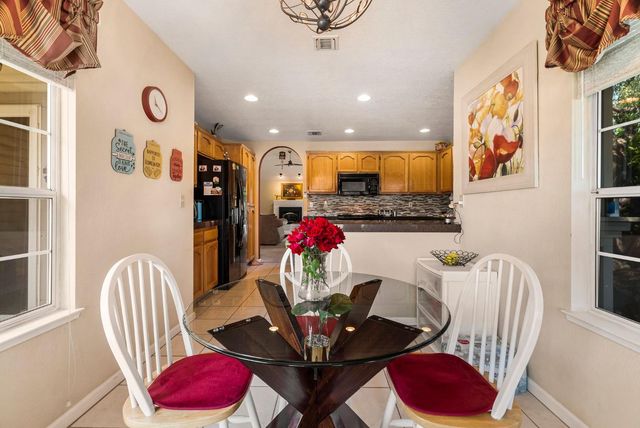 2460 Stabler Ln, Yuba City, CA 95993