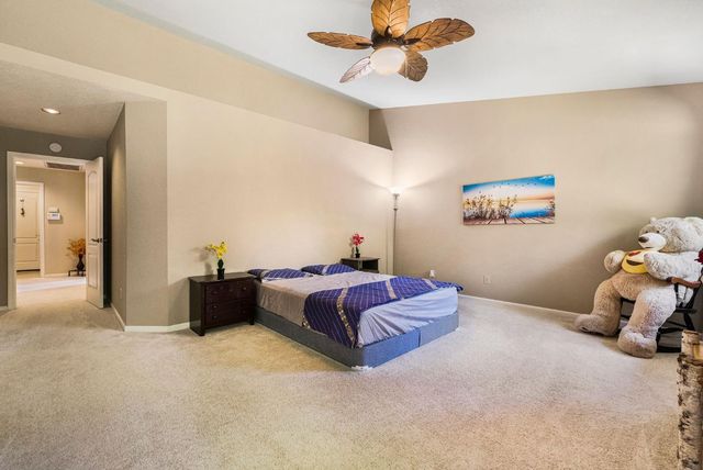 2460 Stabler Ln, Yuba City, CA 95993