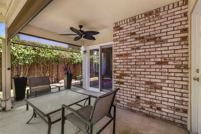 2460 Stabler Ln, Yuba City, CA 95993