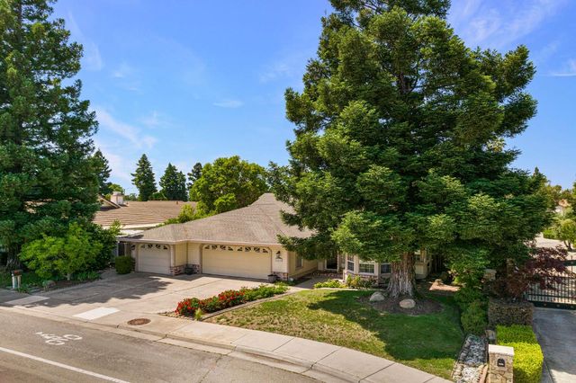 2460 Stabler Ln, Yuba City, CA 95993