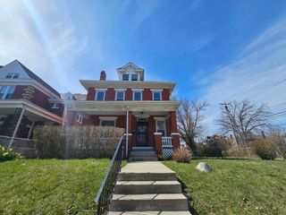 831 Linwood Avenue, Columbus, OH 43206