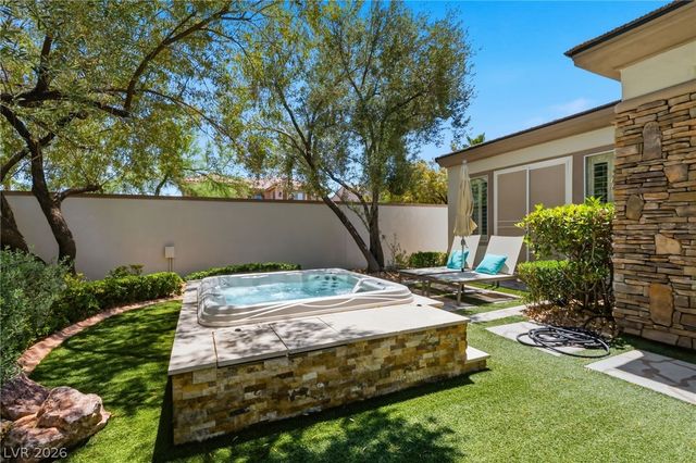 3338 Mission Creek Court, Las Vegas, NV 89135