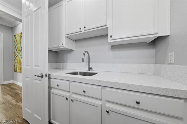 3338 Mission Creek Court, Las Vegas, NV 89135