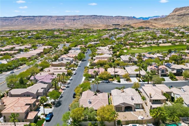 3338 Mission Creek Court, Las Vegas, NV 89135