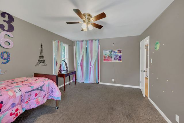 5058 New Chapel Rd, Springfield, TN 37172