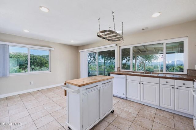 4019 Mayfield Street, Newbury Park, CA 91320