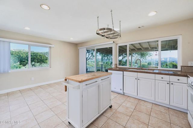 4019 Mayfield Street, Newbury Park, CA 91320
