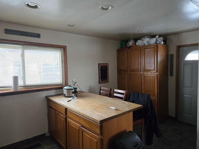 1394 Forest Place, Calumet City, IL 60409