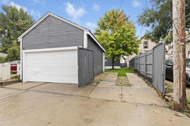 1535 S 31st STREET, Milwaukee, WI 53215