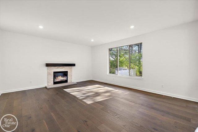 50710 Summit View Drive, Macomb Twp, MI 48042