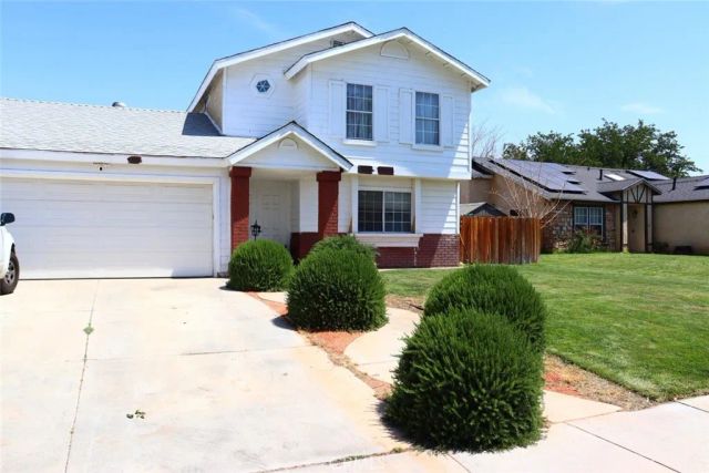 5009 E Avenue R11, Palmdale, CA 93552