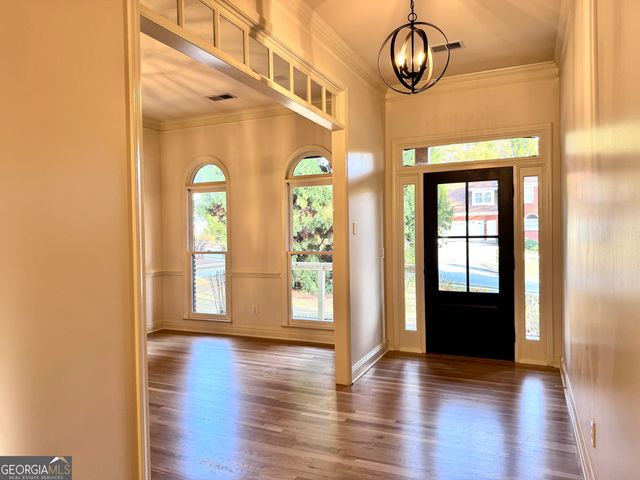 1210 Lancelot Court, Loganville, GA 30052