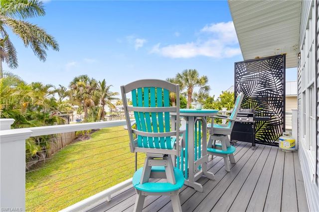17750 Rebecca AVE, Fort Myers Beach, FL 33931