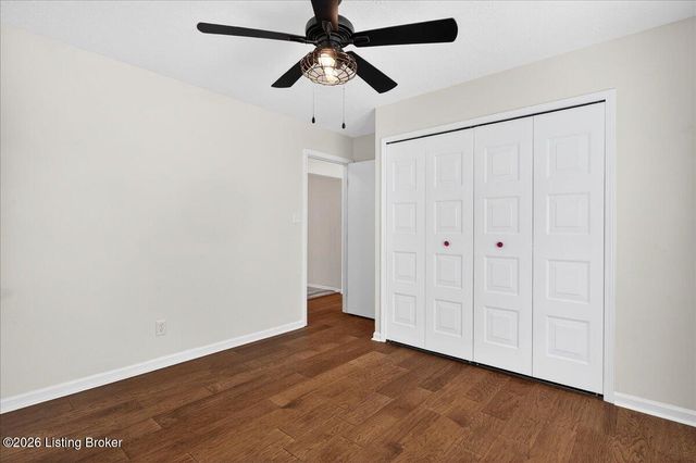 3414 Hunsinger Ln, Louisville, KY 40220