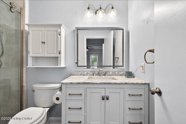 3414 Hunsinger Ln, Louisville, KY 40220