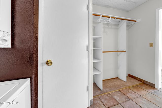 1405 Selmi Drive, Reno, NV 89512