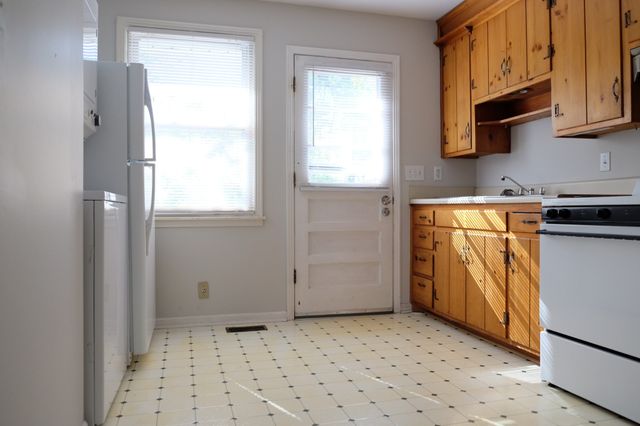 411 Chesterfield Ave A, Nashville, TN 37212