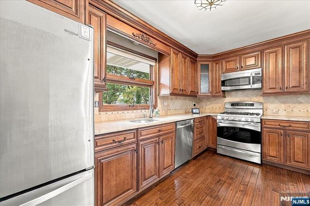 261 Gaston Avenue, Garfield, NJ 07026