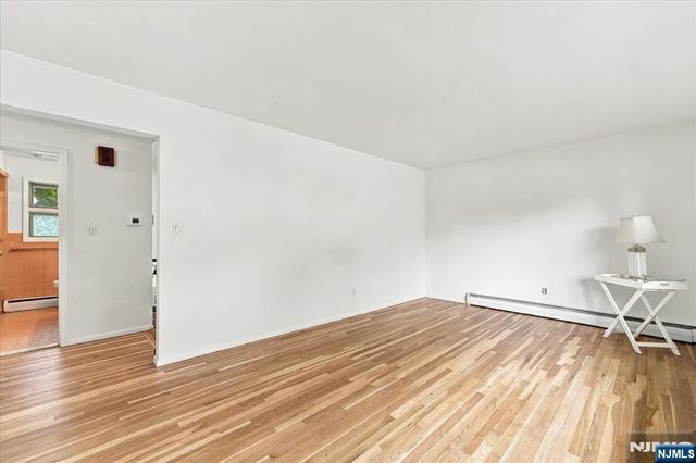 261 Gaston Avenue, Garfield, NJ 07026