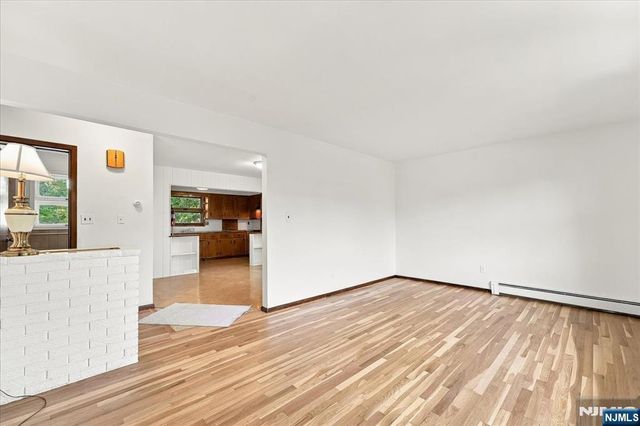 261 Gaston Avenue, Garfield, NJ 07026