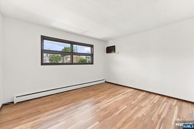 261 Gaston Avenue, Garfield, NJ 07026