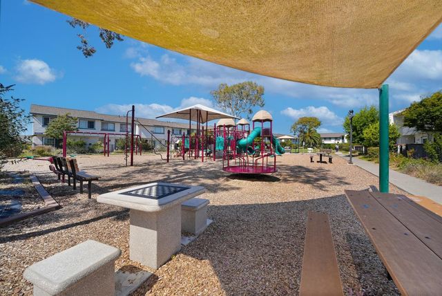 4437 Bolivar Place, Union City, CA 94587