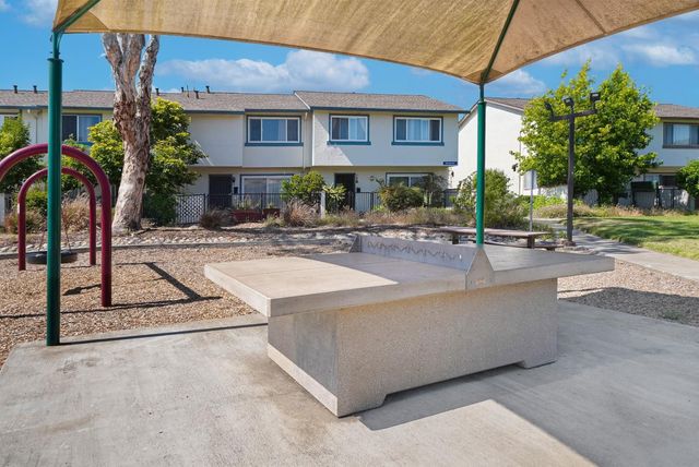 4437 Bolivar Place, Union City, CA 94587