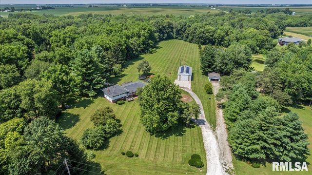 1277 S Wake Road, New Berlin, IL 62670