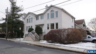 170 Washington Avenue B, Fort Lee, NJ 07024