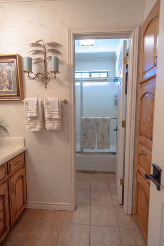 408 Rainey Street, Bonham, TX 75418