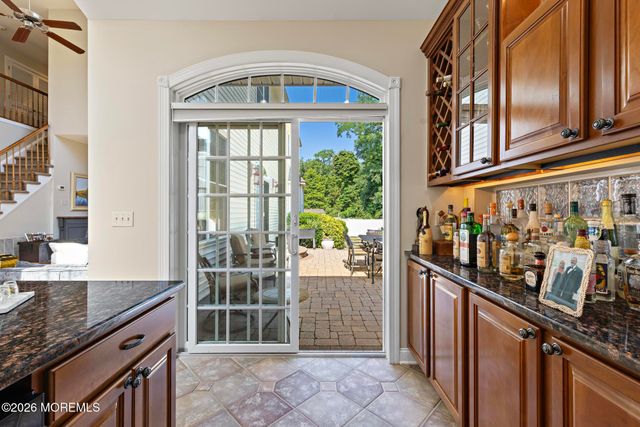 23 Taylors Run, Tinton Falls, NJ 07712