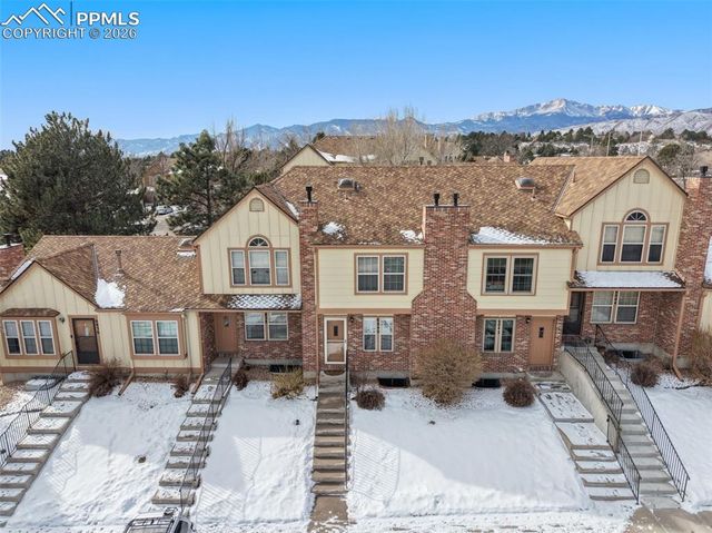 6840 Goldcrest Court, Colorado Springs, CO 80919