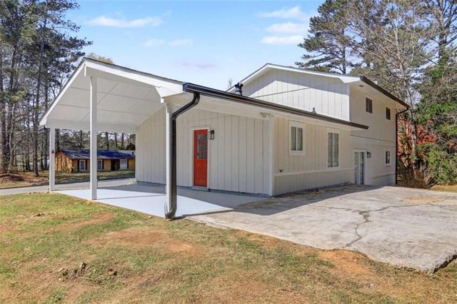7230 Connell Road, Fairburn, GA 30213