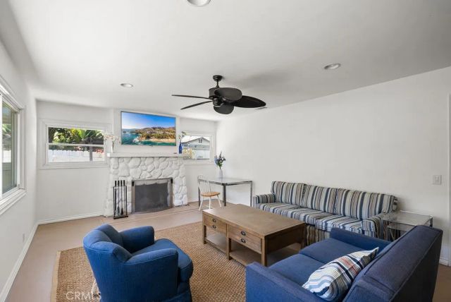 1881 Glennerye, Laguna Beach, CA 92651
