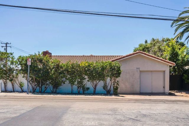 1881 Glennerye, Laguna Beach, CA 92651