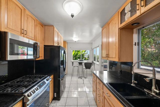 1881 Glennerye, Laguna Beach, CA 92651