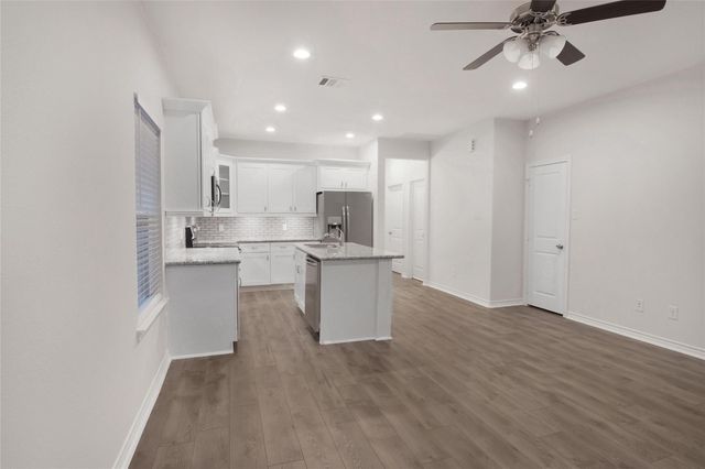 16980 W Ivanhoe, Montgomery, TX 77316