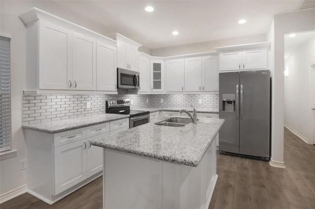 16980 W Ivanhoe, Montgomery, TX 77316