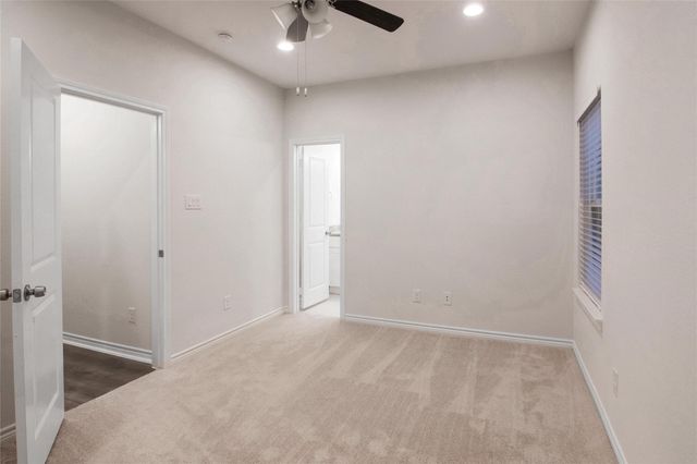 16980 W Ivanhoe, Montgomery, TX 77316