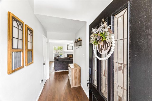 2230 Saint James Place, Pearland, TX 77581