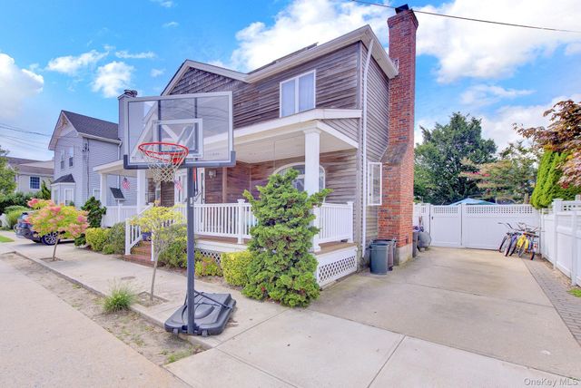63 Cedarhurst Avenue, Point Lookout, NY 11569